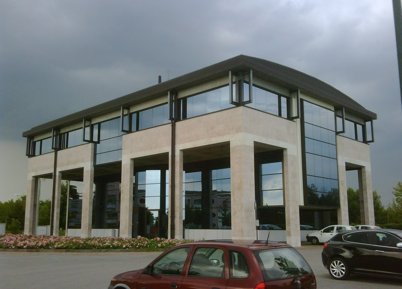 NUOVE STRUTTURE